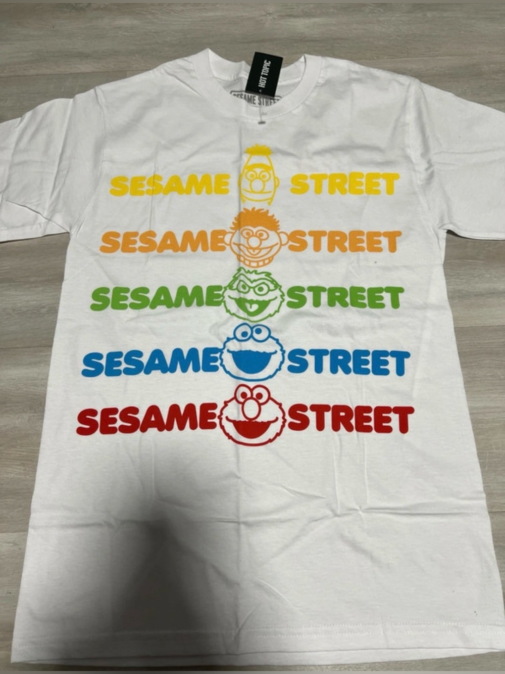 Sesame street graphic t-shirt